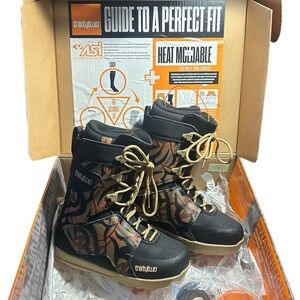 thirtytwo Snowboard Boots